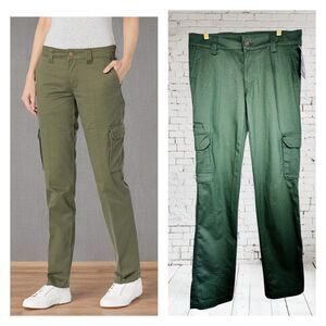 Dickies Women’s Relaxed Fit Cargo Pants – Grape Leaf Green – Size 2